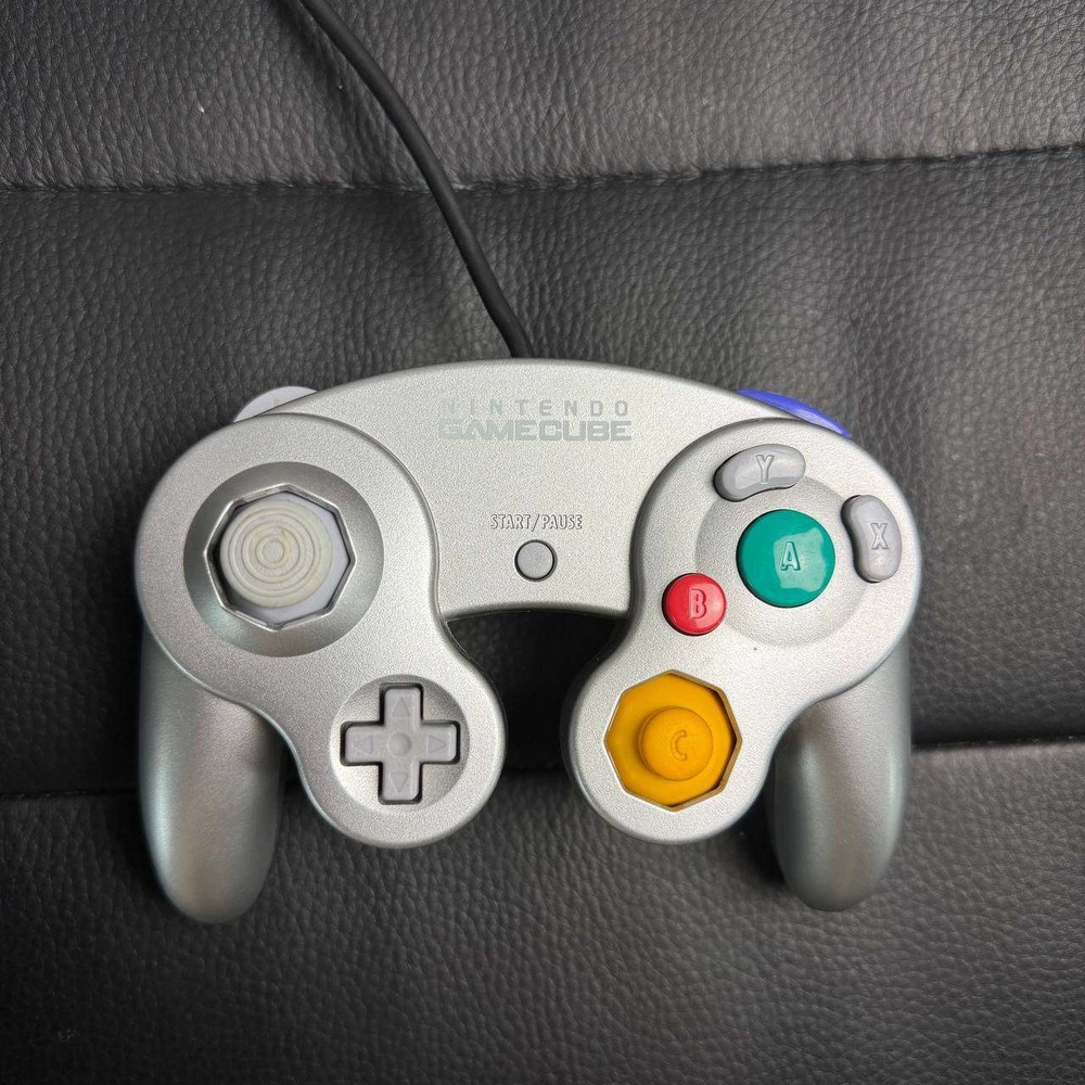 Nintendo GameCube Controller Platinum Silver DOL-003 Wired OEM Retro Gaming